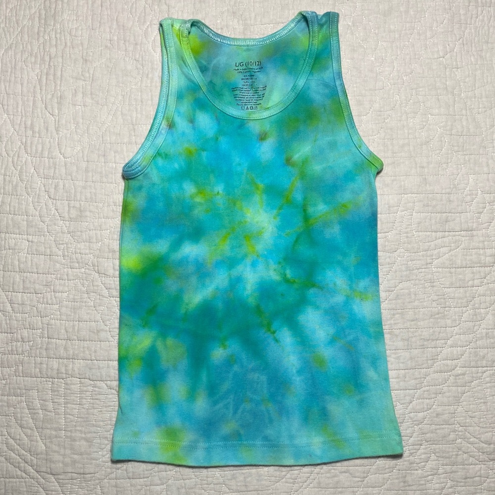 One of a Kind Ice Tie-Dyed Spiral Tank Top 10/12 L